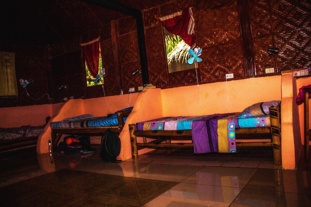 Lennon'S Place Backpacker Hostel Panglao Exterior foto
