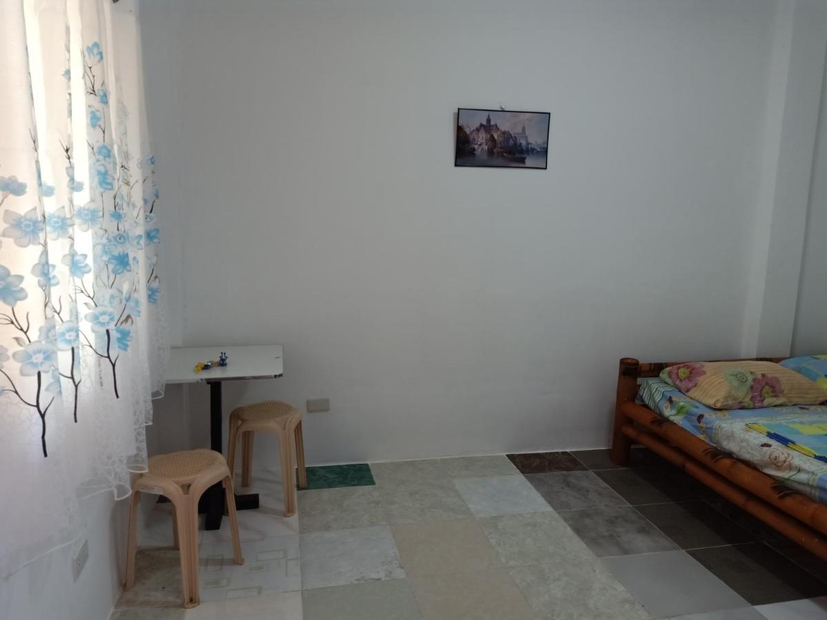 Lennon'S Place Backpacker Hostel Panglao Exterior foto